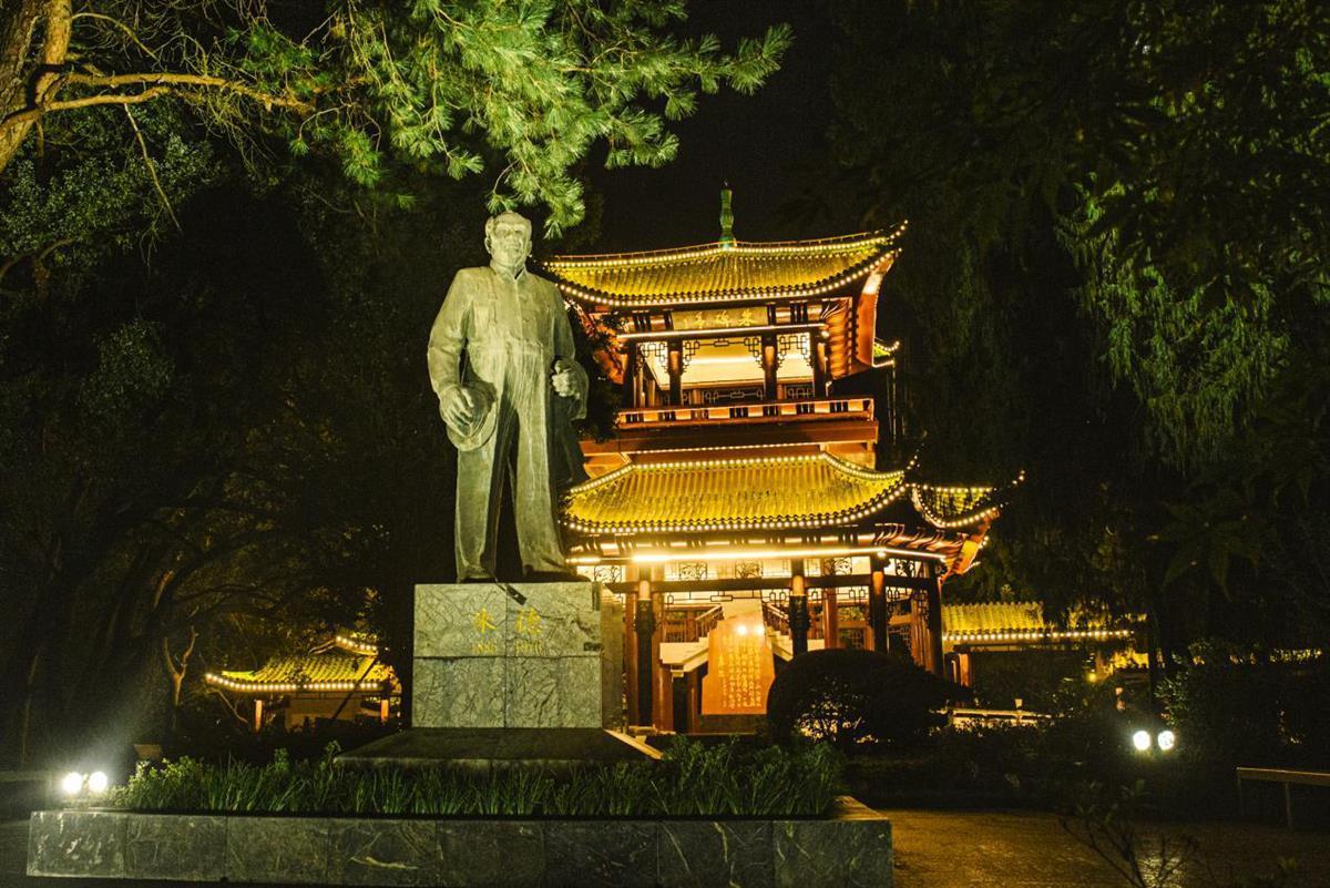 新巴黎人网站